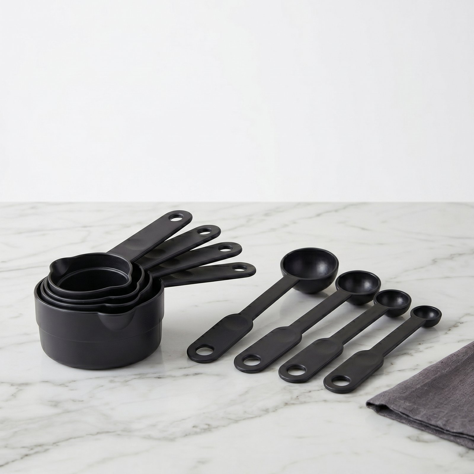 Measuring Cup - Black (set of 8)